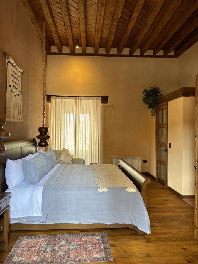 Hotel Ibarra 14 Pátzcuaro Екстериор снимка